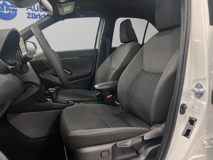 Vehicle image TOYOTA YARIS CROSS