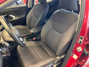 Toyota Yaris 1.5 VVT-i HSD Comfort