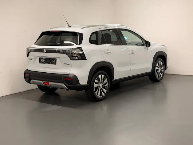 Suzuki S-Cross 1.4 T Compact Top Hybrid 4x4