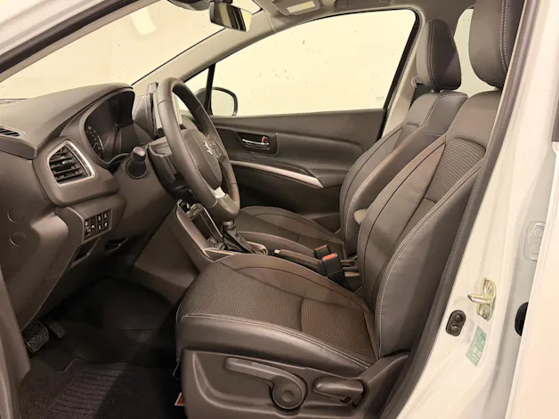 Suzuki S-Cross 1.4 T Compact Top Hybrid 4x4