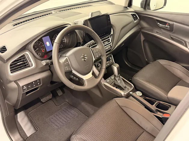 Suzuki S-Cross 1.4 T Compact Top Hybrid 4x4