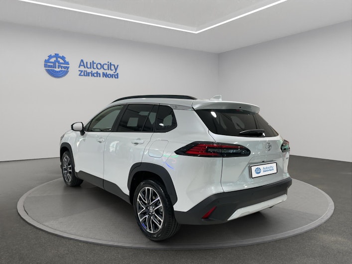 Vehicle image TOYOTA COROLLA CROSS