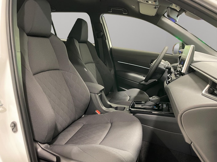 Vehicle image TOYOTA COROLLA CROSS