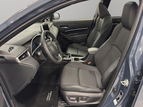 Vehicle image TOYOTA Corolla Cross 2.0 HSD Premium AWD-i