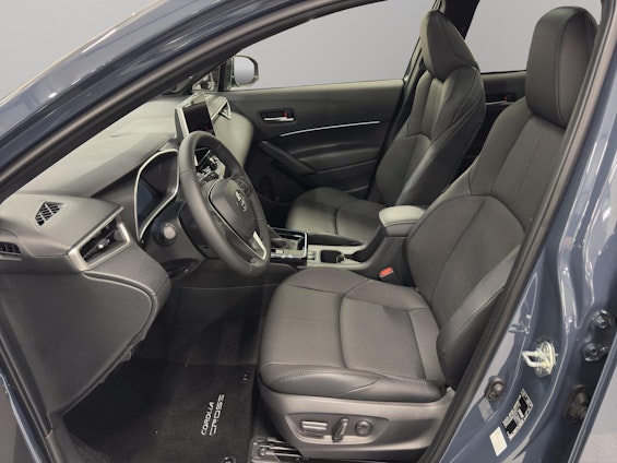 Vehicle image 6 Vehicle image 6