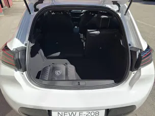 Peugeot 208 Electrique 156 ch (115 kW) GT