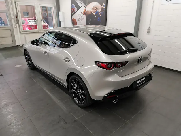 Mazda 3 Hatchback 2.5 Nagisa