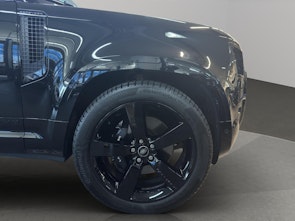 Vehicle image LAND ROVER Defender 110 5.0 V8 SC