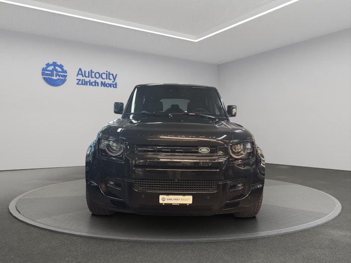 Vehicle image LAND ROVER DEFENDER