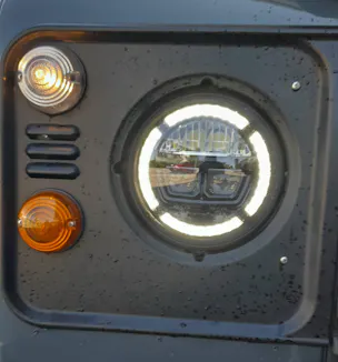 Land Rover Defender 130 Doppelkabine Pickup 2.4 TD4