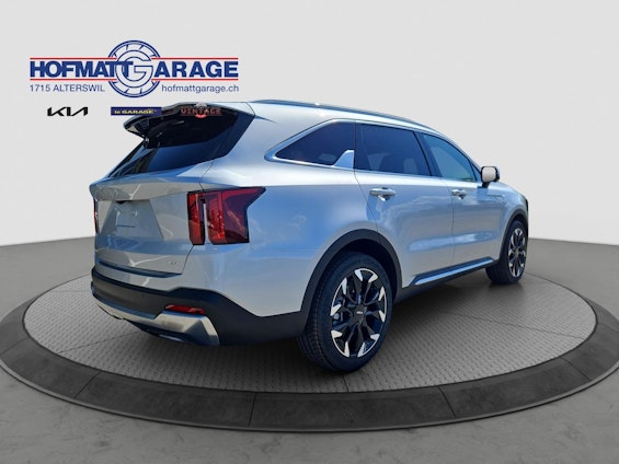 Vehicle image 2 Vehicle image 2