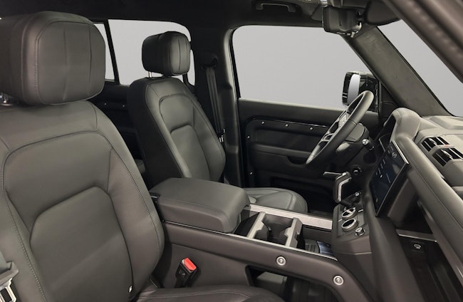 Vehicle image 10 Vehicle image 10