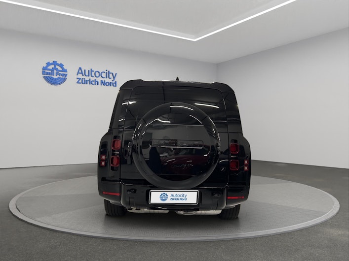 Vehicle image LAND ROVER DEFENDER