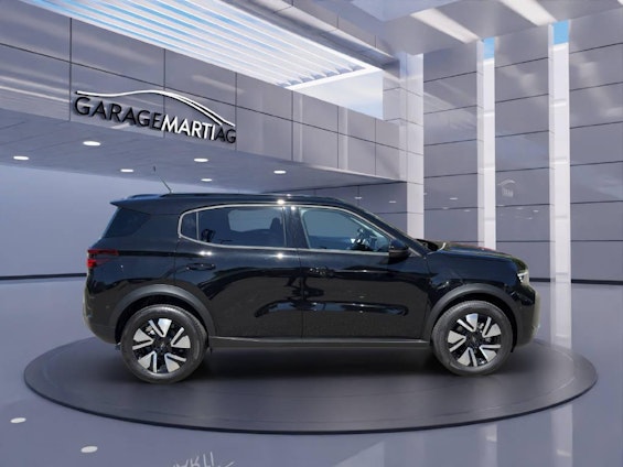 Vehicle image 2 Vehicle image 2