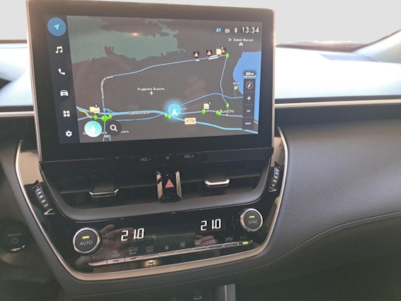 Vehicle image 14 Vehicle image 14