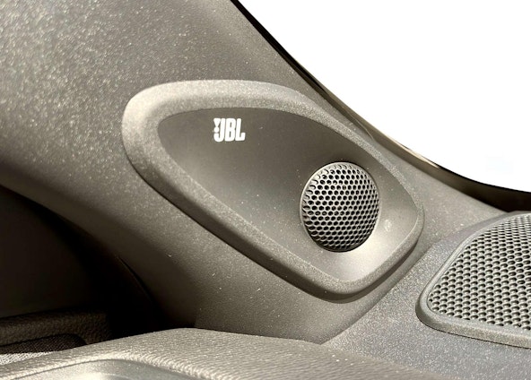 Vehicle image 12 Vehicle image 12