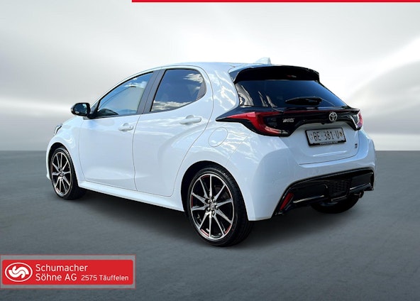 Vehicle image 3 Vehicle image 3