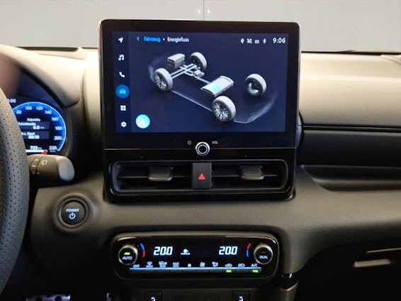 Vehicle image 13 Vehicle image 13