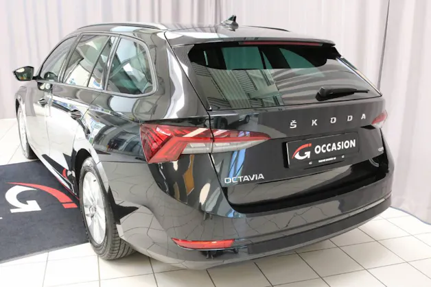 Škoda Octavia Combi 2.0 TDI Ambition DSG 4x4
