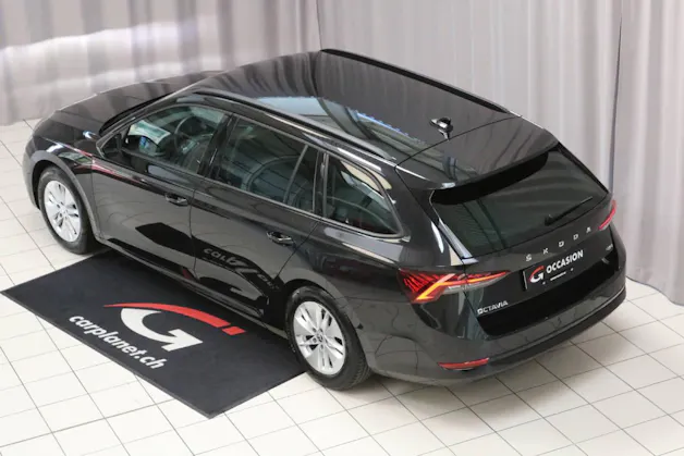 Škoda Octavia Combi 2.0 TDI Ambition DSG 4x4