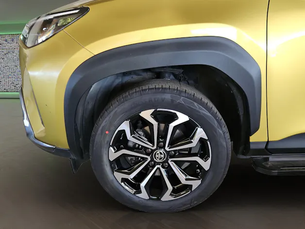 Toyota Yaris Cross 1.5 VVT-i HSD Premiere Edition AWD-i
