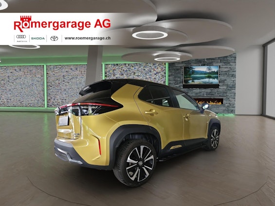 Vehicle image 3 Vehicle image 3