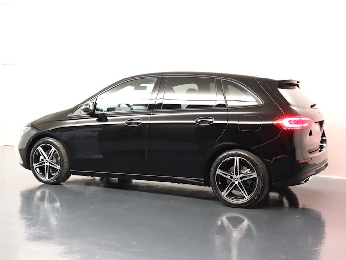 Vehicle image MERCEDES-BENZ B 200