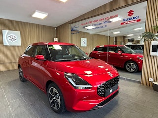 Vehicle image SUZUKI SWIFT 0