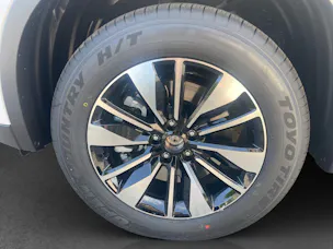 Mitsubishi Outlander 2.4 PHEV Inform 4x4