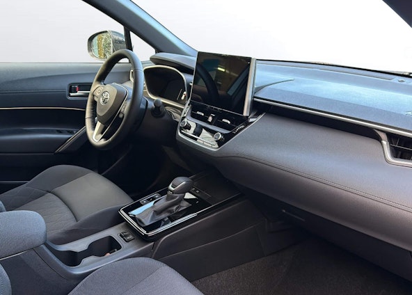 Vehicle image 6 Vehicle image 6