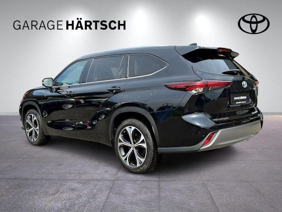 Vehicle image 3 Vehicle image 3