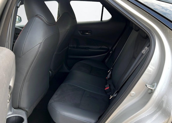 Vehicle image 10 Vehicle image 10