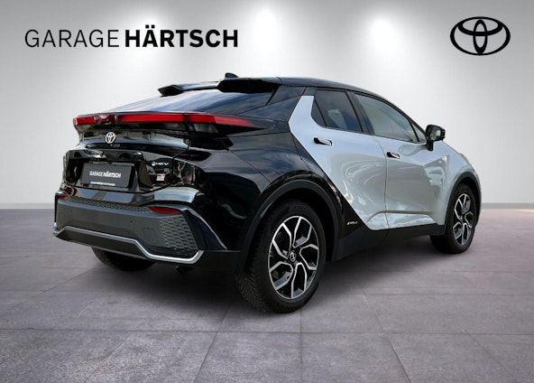 Vehicle image 6 Vehicle image 6