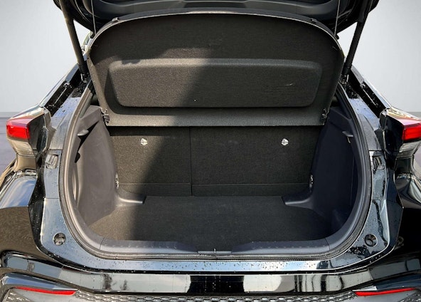 Vehicle image 5 Vehicle image 5