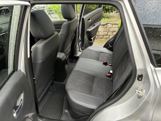 Vehicle image 7 Vehicle image 7