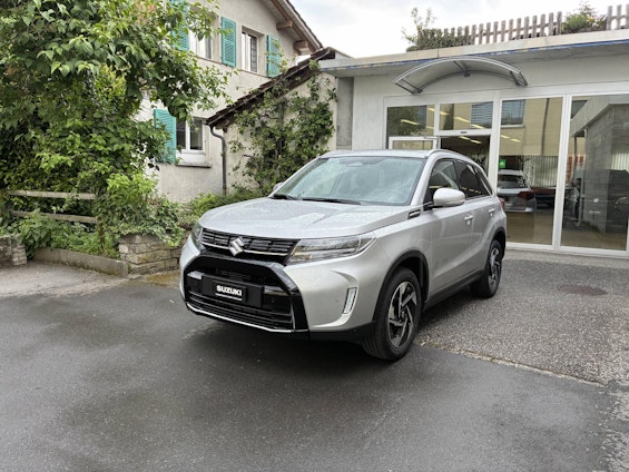 First vehicle image