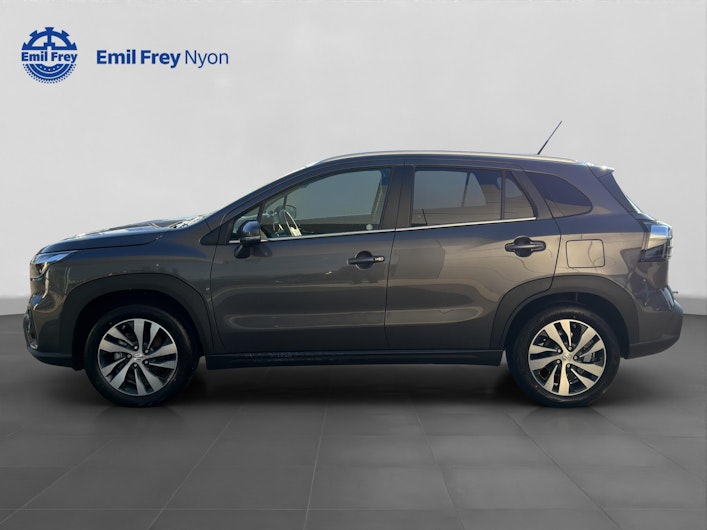 Vehicle image SUZUKI S-CROSS