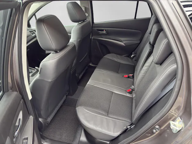 Suzuki S-Cross 1.4 T Compact Top Hybrid 4x4
