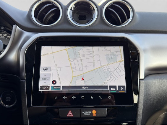 Vehicle image 4 Vehicle image 4