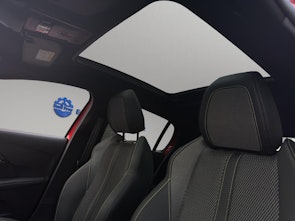 Vehicle image PEUGEOT 208 1.2 Hybrid 145 GT