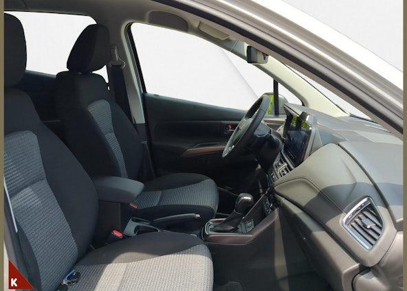 Vehicle image 17 Vehicle image 17