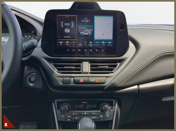 Vehicle image 14 Vehicle image 14