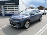 First vehicle image