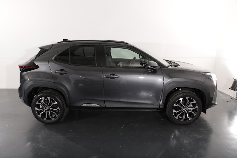 Vehicle image TOYOTA YARIS CROSS