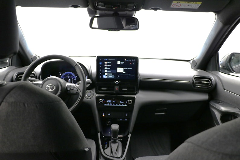 Vehicle image TOYOTA YARIS CROSS