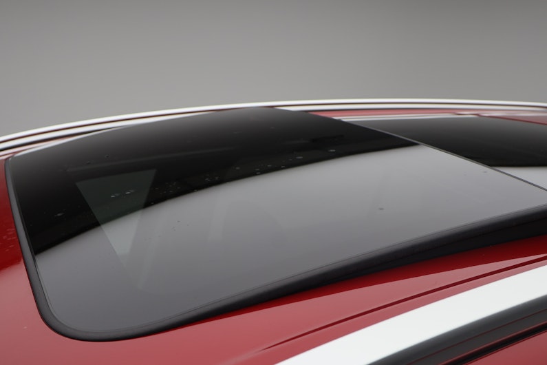 Vehicle image SUZUKI S-CROSS