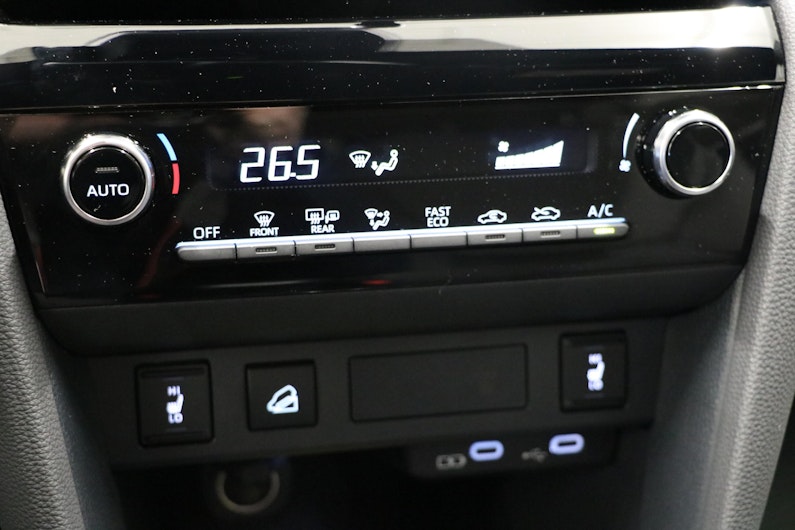 Vehicle image TOYOTA YARIS CROSS