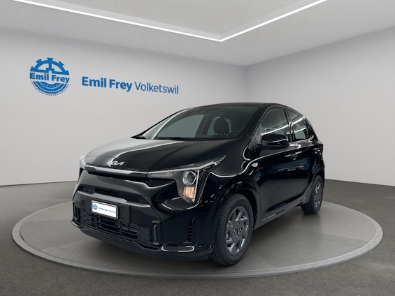 First vehicle image First vehicle image