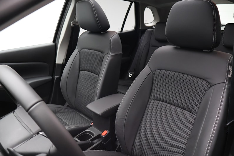 Vehicle image SUZUKI S-CROSS