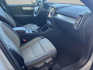 Volvo XC40 2.0 B3 MH Core